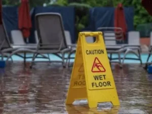 What Are the Most Common Summer Slip and Fall Accidents in Illinois