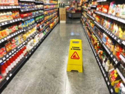Filing a Lawsuit Against an Illinois Grocery Image